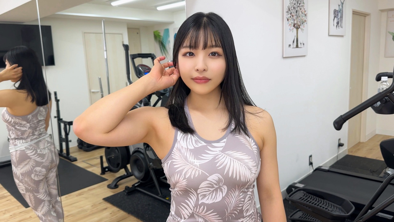 FC2PPV 4778465 A Horny Married Woman Gym Trainer Milks Semen With Her Well-Trained Vagina [cen]